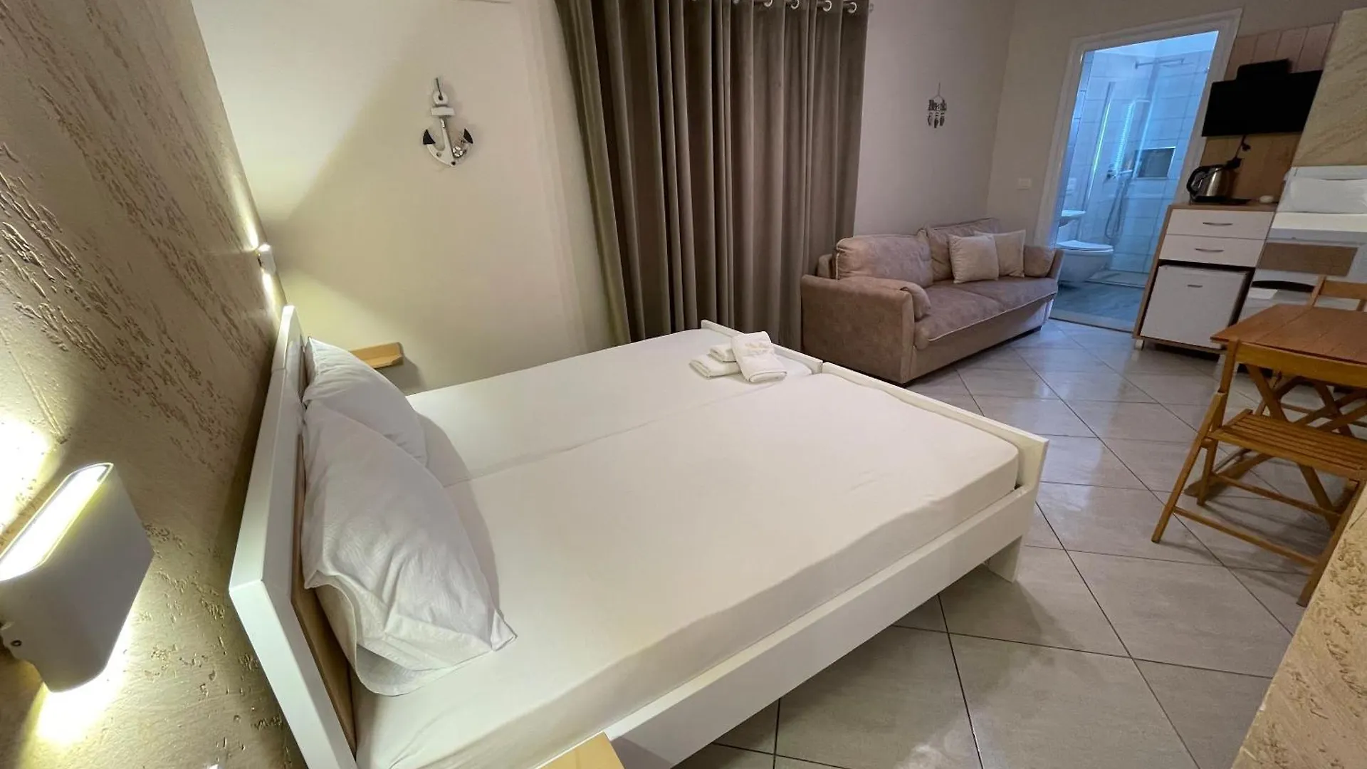 Vila Arial Vlorë