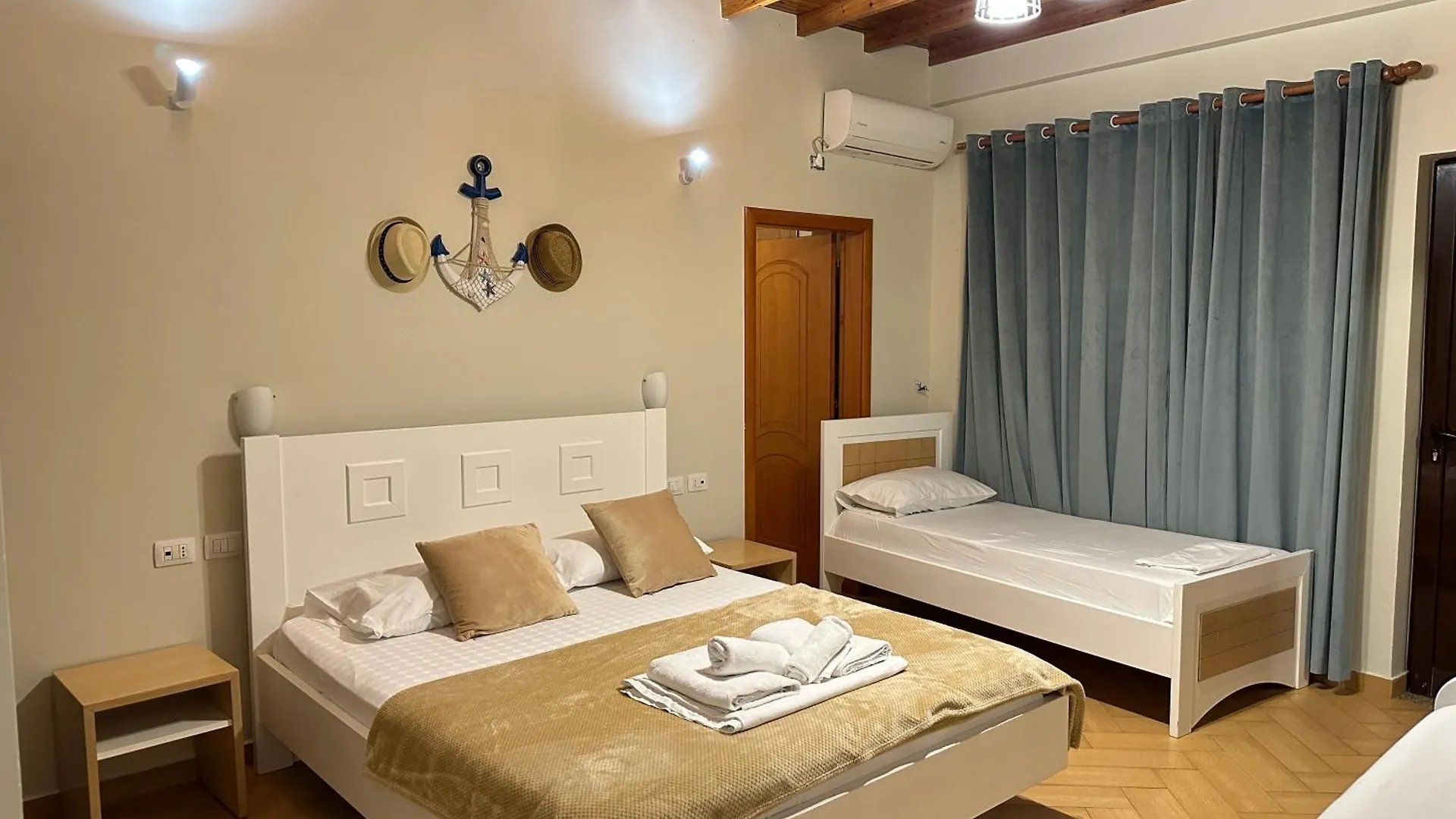 Vila Arial Vlorë Appartamento