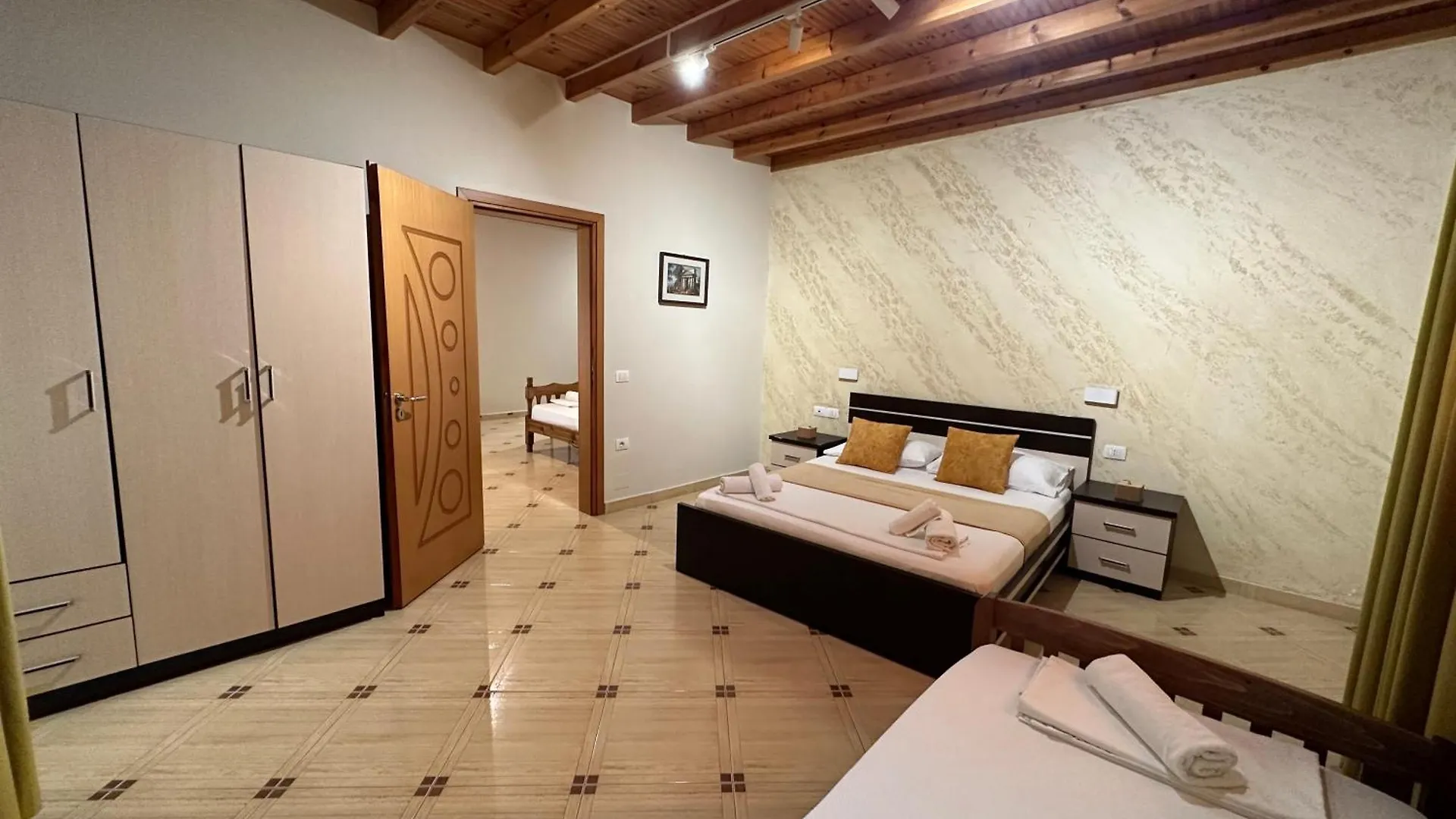 Vila Arial Vlorë